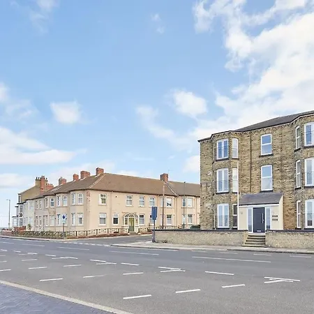 Glenholme - 1 Bedroom - 5 * Redcar